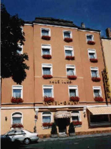 Hotel Luga Nürnberg Exteriör bild