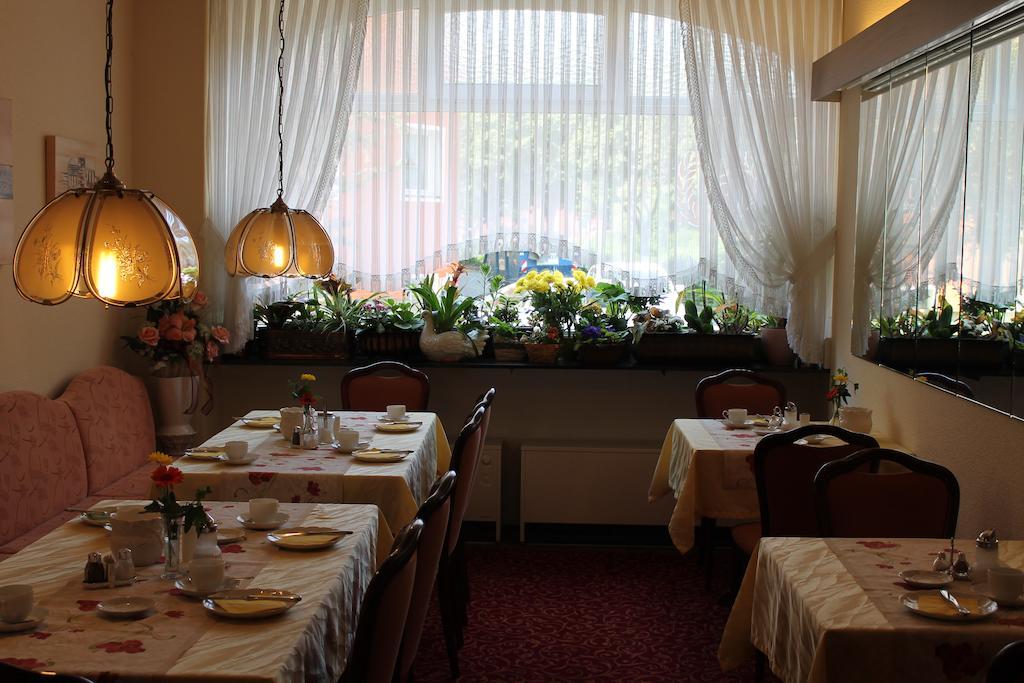 Hotel Luga Nürnberg Exteriör bild